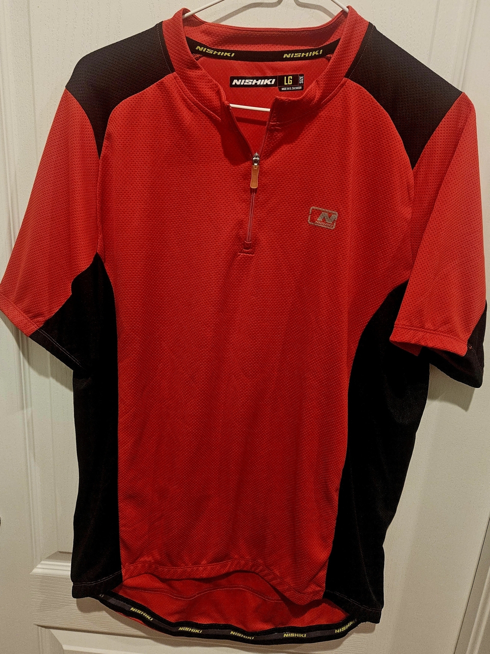 Nishiki Men's Red Short-Sleeve Cycling Tee with Black Panels